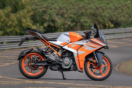 KTM RC 200 2019  Technical Data Information Price and Photos